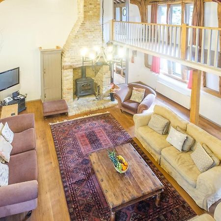 Old Hall Barn - Aldeburgh Coastal Cottages Darsham ภายนอก รูปภาพ